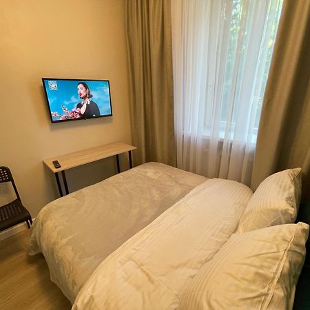 Myfreedom Апартаменти Метро Олімпійська Центр Київ Екстер'єр фото